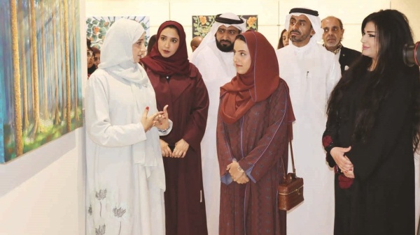 أنماط متجذ رة الموروث والمعاصرة برؤى إماراتية