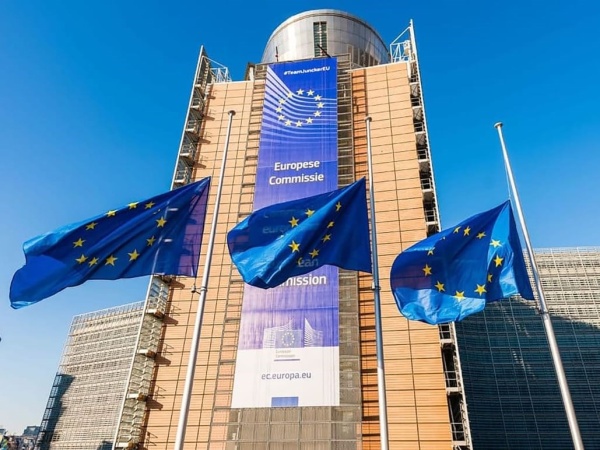 المفوضية الأوروبية مخزونات الغاز تبلغ 62 ولا مخاوف فورية بشأن الإمدادات المفوضية الأوروبية مخزونات الغاز تبلغ 62 ولا مخاوف فورية بشأن الإمدادات