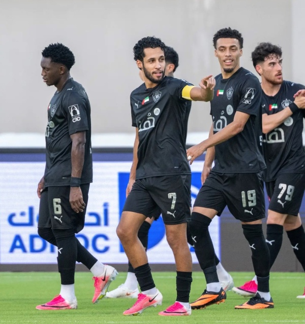الوصل يواصل الانتصارات بثلاثية كلباء الوصل يواصل الانتصارات بثلاثية كلباء