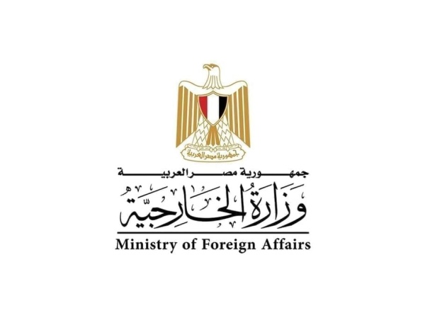 مصر تدين تجدد الهجمات الإيرانية العدوانية على الإمارات وتؤكد تضامنها الكامل مصر تدين تجدد الهجمات الإيرانية العدوانية على الإمارات وتؤكد تضامنها الكامل
