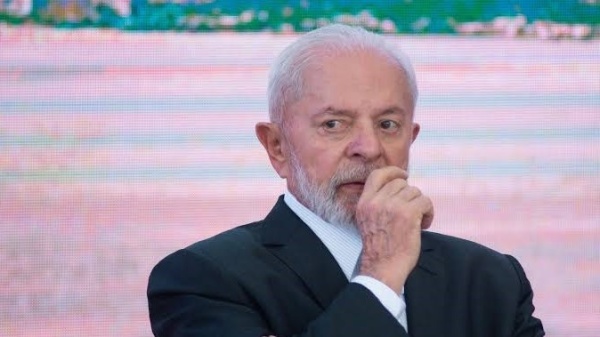 البرازيل تخف ض تمثيلها الدبلوماسي في الأرجنتين البرازيل تخف ض تمثيلها الدبلوماسي في الأرجنتين