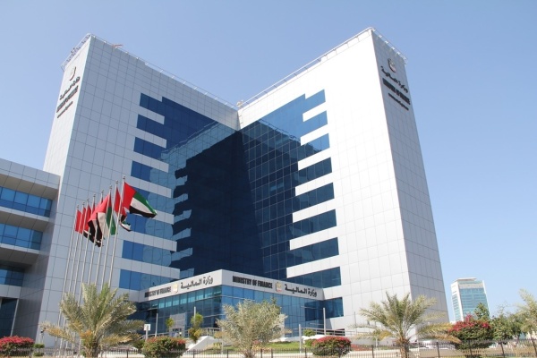 المالية اعتماد حد أدنى للسعر الانتقائي لسوائل أدوات التدخين الإلكترونية من أول سبتمبر المالية اعتماد حد أدنى للسعر الانتقائي لسوائل أدوات التدخين الإلكترونية من أول سبتمبر