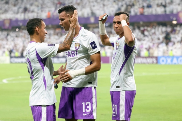 العين يقسو على النصر السعودي برباعية في نخبة آسيا