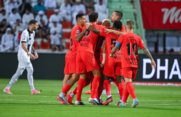 شباب الأهلي يمنح الوجوه الجديدة فرصة إثبات الذات أمام حتا شباب الأهلي يمنح الوجوه الجديدة فرصة إثبات الذات أمام حتا