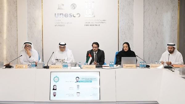 ضمن ملتقى الشارقة الدولي للراوي تحولات الصداقة في الموروث والملاحم القديمة ضمن ملتقى الشارقة الدولي للراوي تحولات الصداقة في الموروث والملاحم القديمة