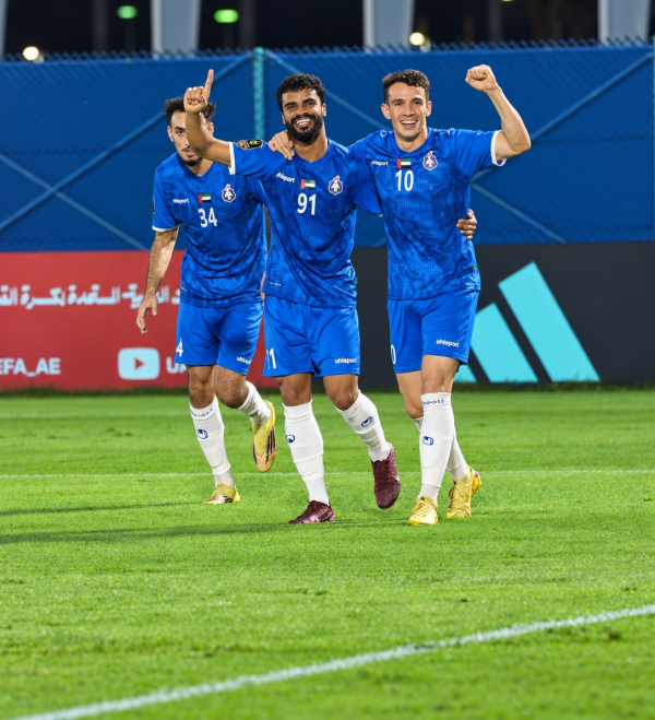 العربي والعروبة إلى نصف نهائي تمهيدي كأس رئيس الدولة العربي والعروبة إلى نصف نهائي تمهيدي كأس رئيس الدولة