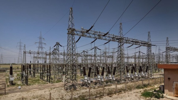 انفجار خط غاز يخرج 3 محطات كهرباء سورية من الخدمة انفجار خط غاز يخرج 3 محطات كهرباء سورية من الخدمة