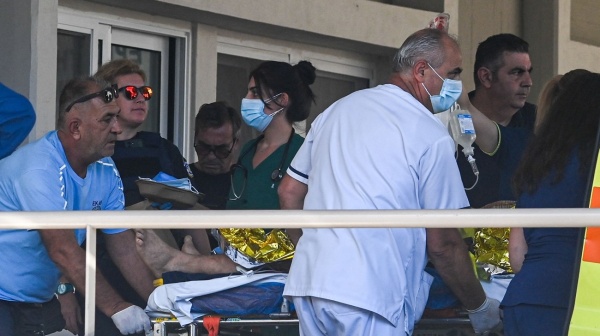 وفاة شخص وإصابة آخر إثر حادثة داخل مصفاة في اليونان وفاة شخص وإصابة آخر إثر حادثة داخل مصفاة في اليونان