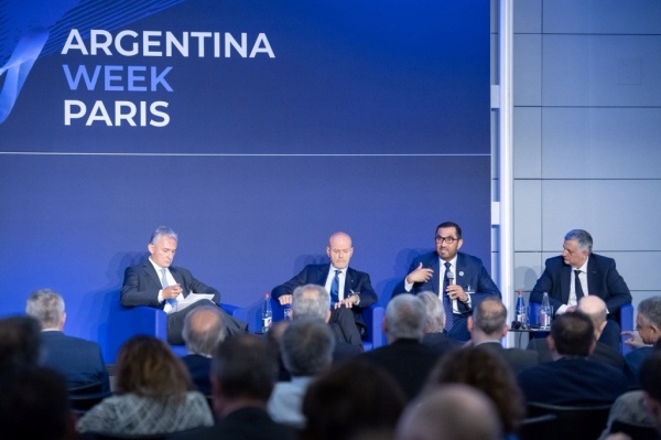xrg تدعم استثمارات الأرجنتين في مجال الغاز الطبيعي المسال