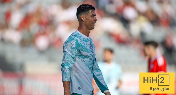 عاجل كريستيانو رونالدو أعظم لاعب كرة قدم أوروبي في التاريخ عاجل كريستيانو رونالدو أعظم لاعب كرة قدم أوروبي في التاريخ