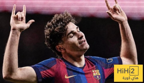 برشلونة هادئ بشأن صفقة ألفاريز برشلونة هادئ بشأن صفقة ألفاريز