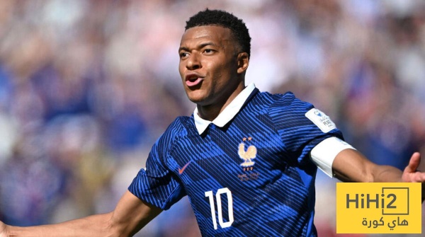 جناح أم مهاجم الجمهور يشعل الجدل حول مركز مبابي مع المنتخب الفرنسي