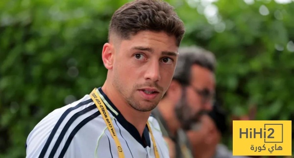 صحفي ينتقد بيان اتلتيكو مدريد الساخر من ريال مدريد وفالفيردي صحفي ينتقد بيان اتلتيكو مدريد الساخر من ريال مدريد وفالفيردي