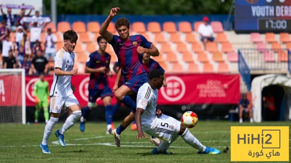 موهبة برشلونة يتمرد على دكة البدلاء ويفكر في الرحيل