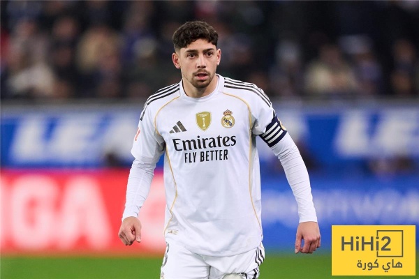 فالفيردي يحير مورينيو 3 سيناريوهات ترسم تشكيل ريال مدريد أمام برشلونة فالفيردي يحير مورينيو 3 سيناريوهات ترسم تشكيل ريال مدريد أمام برشلونة