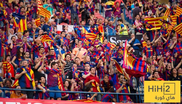 صور جماهير برشلونة تهدد ريال مدريد قبل الكلاسيكو صور جماهير برشلونة تهدد ريال مدريد قبل الكلاسيكو