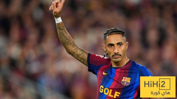 جماهير برشلونة تهاجم صحفي بسبب أنشيلوتي و رافينيا جماهير برشلونة تهاجم صحفي بسبب أنشيلوتي و رافينيا