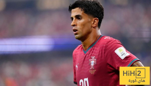السعر الذي حدد برشلونة لشراء كانسيلو من الهلال السعر الذي حدد برشلونة لشراء كانسيلو من الهلال