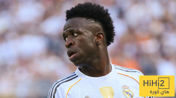 من لندن إلى مدريد تحركات غامضة لوكيل فينيسيوس من لندن إلى مدريد تحركات غامضة لوكيل فينيسيوس
