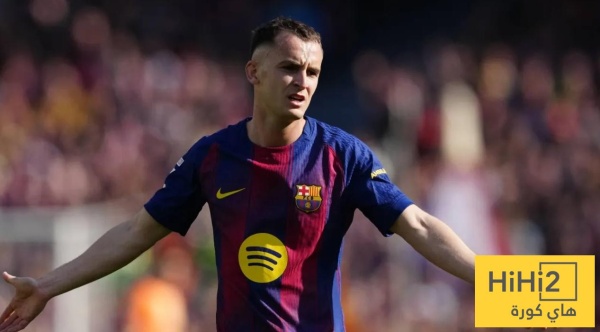 كاسادو لم يكن لديه نية للرحيل عن برشلونة كاسادو لم يكن لديه نية للرحيل عن برشلونة