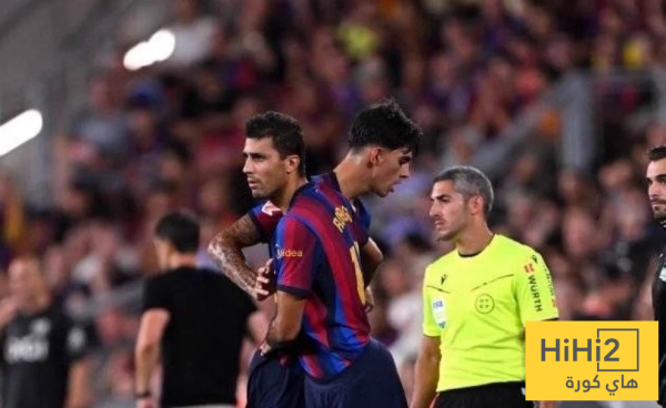 20 دقيقة كانت كافية بيرنال يتلقى أول دروسه من رودري في برشلونة
