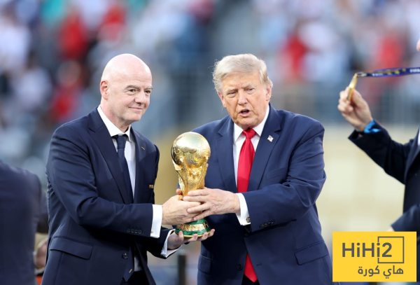 صورة كأس العالم في كيس قمامة صورة كأس العالم في كيس قمامة