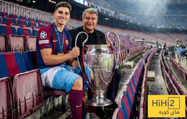 عاجل برشلونة يرفع عرضه لضم جوليان ألفاريز واللاعب يعلن العصيان