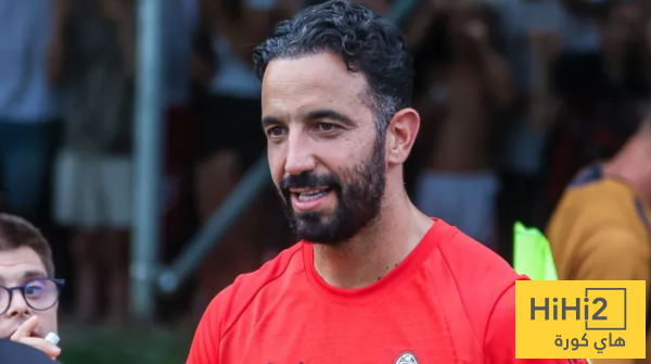 أموريم يحدد 3 أهداف رئيسية قبل أول مباراة مع ميلان أموريم يحدد 3 أهداف رئيسية قبل أول مباراة مع ميلان