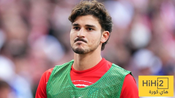 موقف أعضاء اتلتيكو مدريد من قضية الفاريز