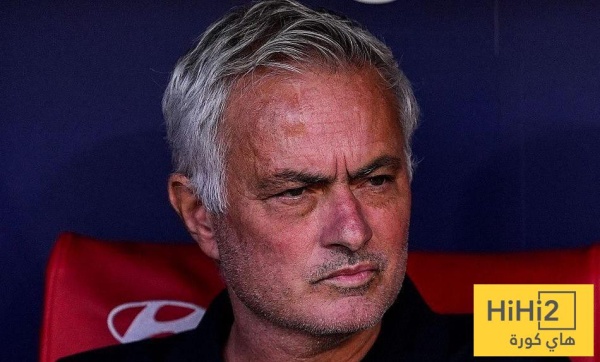 بعد خسارة الديربي ريال مدريد يرسم لمورينيو دور ا مزدوج ا
