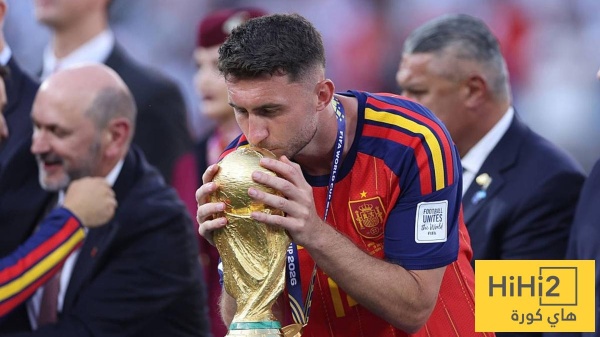 التفاصيل متى وكيف عرض وكلاء لابورت اللاعب على برشلونة