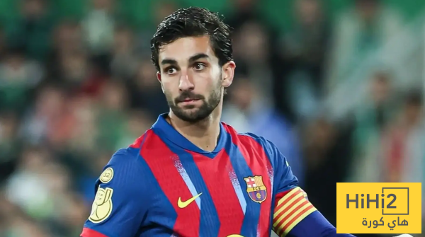 لماذا يبدو رحيل توريس إلى باريس سان جيرمان أقرب من البقاء مع برشلونة