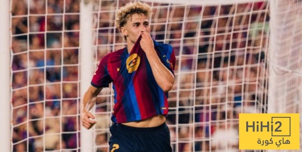 برشلونة يستعيد صدارة الليغا مبكرا من ريال مدريد برشلونة يستعيد صدارة الليغا مبكرا من ريال مدريد