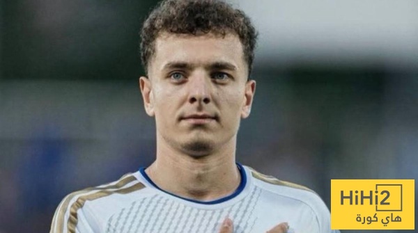 اسلاني يوقف مفاوضاته مع دورتموند بانتظار تحرك برشلونة اسلاني يوقف مفاوضاته مع دورتموند بانتظار تحرك برشلونة