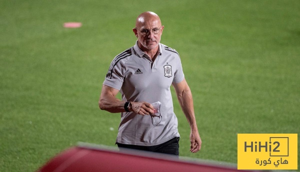 هل يمنح دي لا فوينتي هدية ذهبية لـ فليك دون أن يقصد هل يمنح دي لا فوينتي هدية ذهبية لـ فليك دون أن يقصد