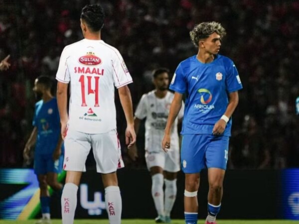 البطولة الكوكب المراكشي يفتتح مشواره بهزيمة أمام حسنية أكادير