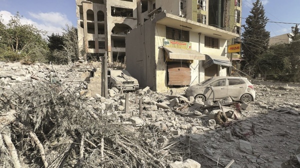 قتيلان بضربة إسرائيلية على النبطية جنوبي لبنان قتيلان بضربة إسرائيلية على النبطية جنوبي لبنان