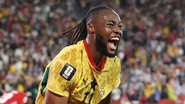 من لاعب مرفوض إلى نجم غانا سيمينيو يتحدى جذوره الإنجليزية من لاعب مرفوض إلى نجم غانا سيمينيو يتحدى جذوره الإنجليزية