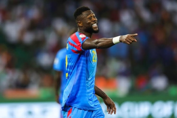 أغرب قصة في المونديال لاعب بـ أربع تواريخ ميلاد أغرب قصة في المونديال لاعب بـ أربع تواريخ ميلاد