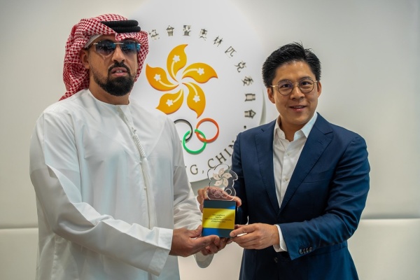 سلطان بن خليفة تعزيز الشراكات ضرورة لتطوير الشطرنج في آسيا سلطان بن خليفة تعزيز الشراكات ضرورة لتطوير الشطرنج في آسيا