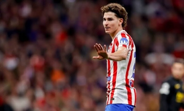 برشلونة يغلق ملف ألفاريز بالتركيز على الخيارات المتاحة