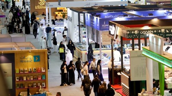 الزيارات المدرسية في أبوظبي للكتاب تجربة ثقافية حية الزيارات المدرسية في أبوظبي للكتاب تجربة ثقافية حية