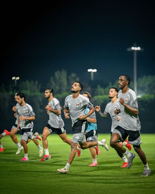 بعثة منتخبنا تغادر إلى جدة حلم الأبيض 3 نجوم في خليجي 27 بعثة منتخبنا تغادر إلى جدة حلم الأبيض 3 نجوم في خليجي 27