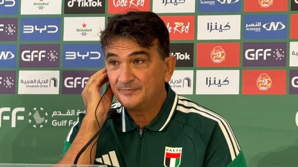 زلاتكو حلمي الجديد يبدأ مع الإمارات وأثق بهذا الفريق زلاتكو حلمي الجديد يبدأ مع الإمارات وأثق بهذا الفريق