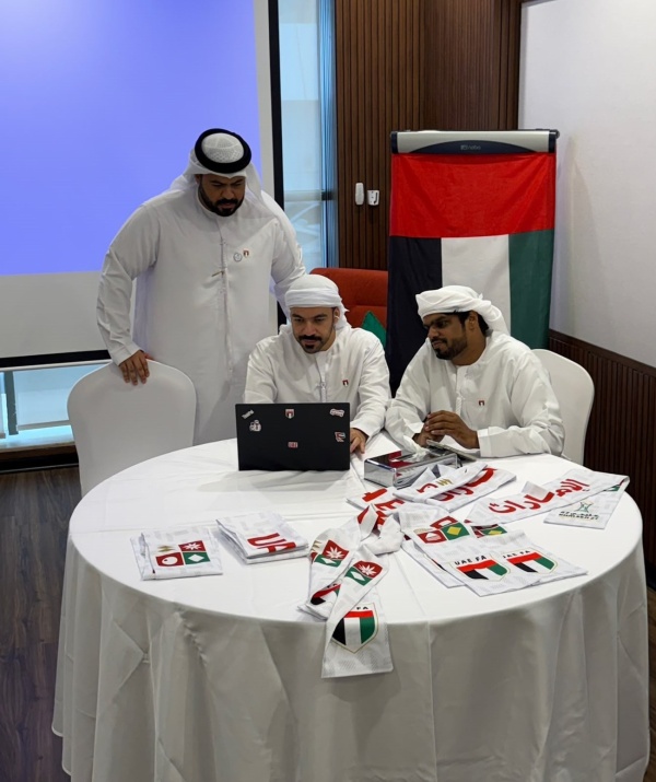 توافد جماهير الأبيض لاستلام تذاكر المباراة الأولى في خليجي27 توافد جماهير الأبيض لاستلام تذاكر المباراة الأولى في خليجي27