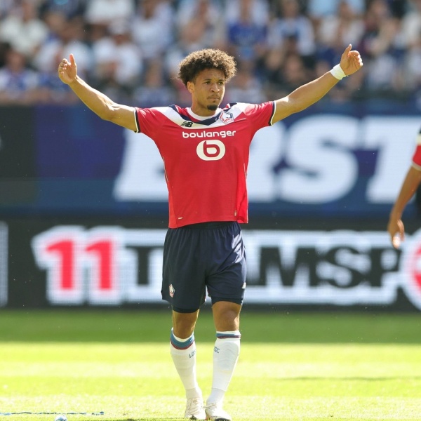 ليل يدرس مقاضاة لاعب لوهافر بعد إصابة سانتوس ليل يدرس مقاضاة لاعب لوهافر بعد إصابة سانتوس