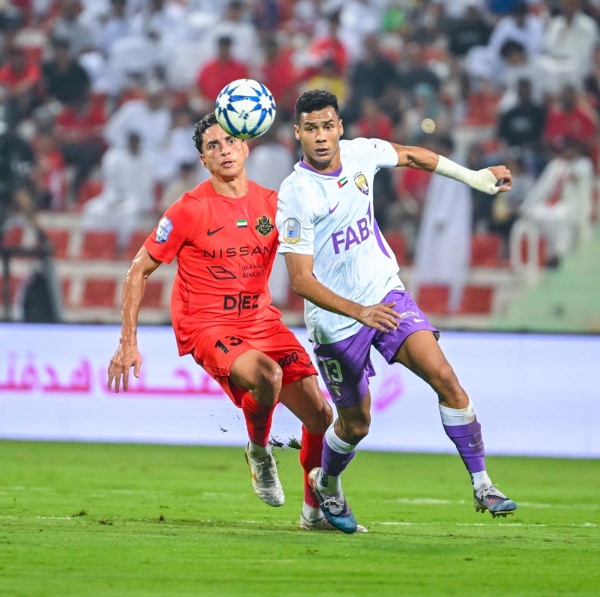 شباب الأهلي ي شعل قمة دوري أدنوك بالفوز على العين