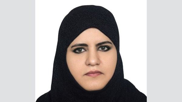 الشاعرة شما النيادي لـ الاتحاد البيئة الإماراتية م لهمة الشعراء الشباب الشاعرة شما النيادي لـ الاتحاد البيئة الإماراتية م لهمة الشعراء الشباب