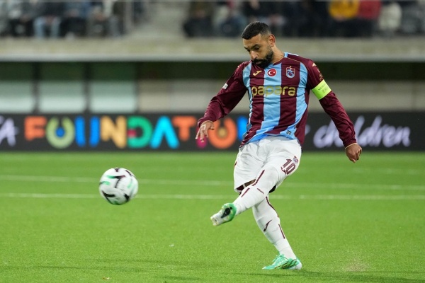 محمد صلاح يجدد تاريخ طرابزون في 63 يوما محمد صلاح يجدد تاريخ طرابزون في 63 يوما