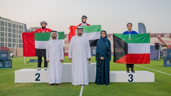 ولي عهد الفجيرة يتوج الفائزين في بطولة غرب آسيا للقوس والسهم ولي عهد الفجيرة يتوج الفائزين في بطولة غرب آسيا للقوس والسهم